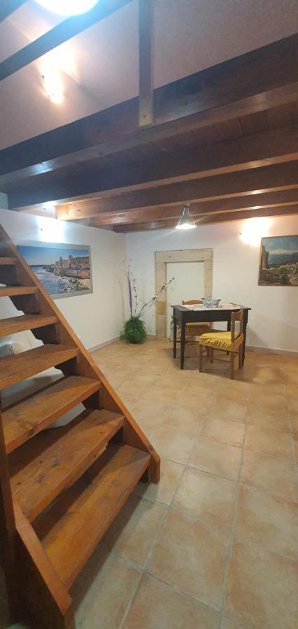 Casa Vacanze Mastrarua 150 Syracuse Exterior photo